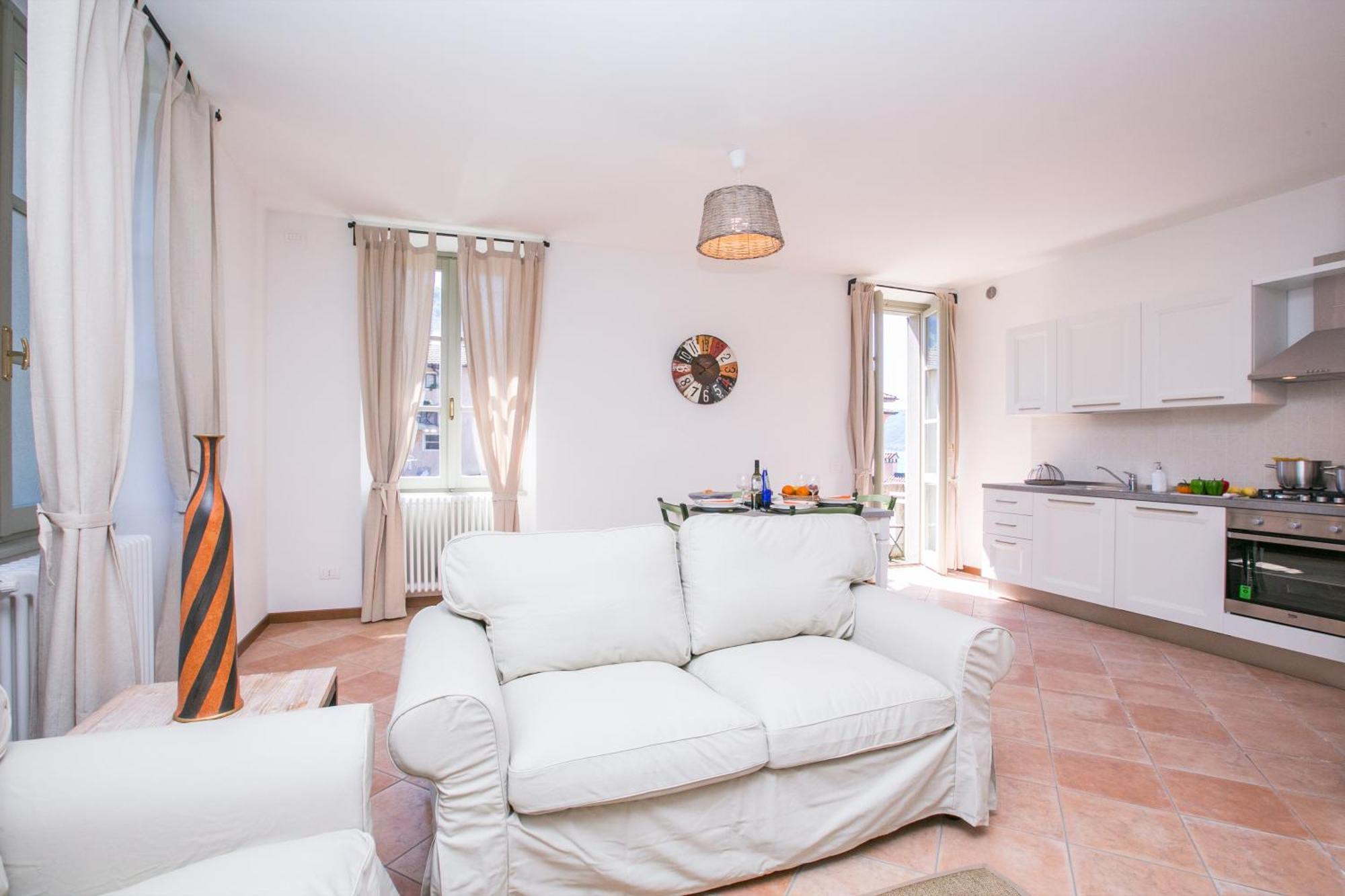 Casa Al Prato Apt. G Varenna Extérieur photo